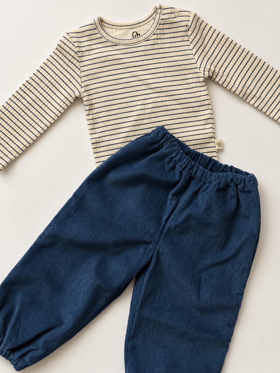 babyfløjlsbukser - navy sail