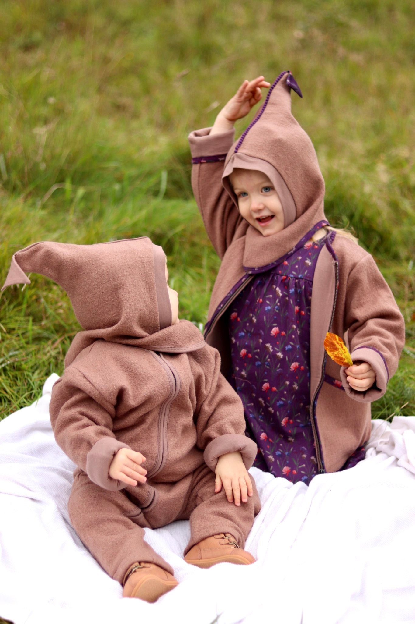 Moni cardigan i uld - Camel flower